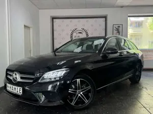 Mercedes-Benz C 200 T-MODELL  AUTO NAVI CAM LEDER T-WINKEL 8-F
