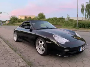 Porsche 996 911 Carrera C2 Cabrio  Schwarz/Schwarz