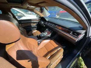 Audi A8 3,0 TDI Quattro * Leder*Navi*diebstahlschaden Bild 5