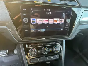 Volkswagen Touran 1.6 TDI SCR DSG Join Bild 4