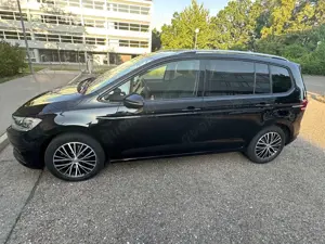 Volkswagen Touran 1.6 TDI SCR DSG Join Bild 2