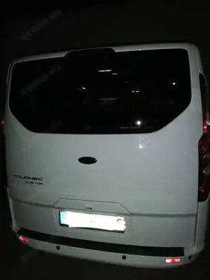 Ford Tourneo Custom Tourneo Custom 300 L1H1 VATitanium Bild 3