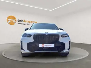 BMW X5 M60i LED/LEDER/HUD/AHK/STHZ/PANO/SURROUND VIEW Bild 2