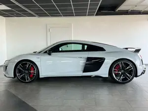 Audi R8 performance SCHALE Carbon BO Keramik LASER Bild 5