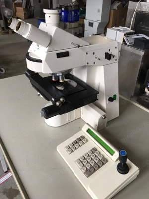 Zeiss Mikroskop Axioplan 2 mit Scanning-Kreuztisch und Joystick Bild 3