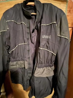 Motorradkleidung für Herren und Damen