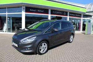 Ford S-Max S-MAX Titanium AWD,Schaltgetriebe!TÜV NEU,7-Sitz