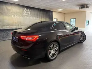 Maserati Ghibli 3.0 V6 Bi-Xenon Vollleder DAB Keyless Bild 4
