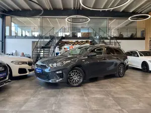 Kia Ceed SW / cee'd SW *KAM*NAVI*LKHZ*PDC*SZHZ*
