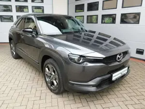 Mazda MX-30 e-SKYACTIV AdVantage  Industrial Vintage