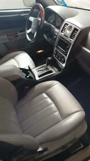 Chrysler 300C 3.0 CRD DPF Automatik Bild 4