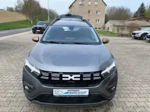 Dacia Jogger Extreme+/ mit AHZV/ wenig KM/Top Zustand Bild 4