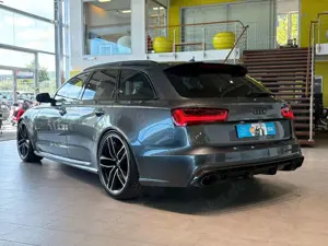 Audi RS6 Avant*Dynamik-Paket*Pano*Keramik*Soft*Matrix Bild 3