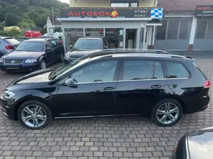 Volkswagen Golf Variant 2,0TDI Highline AHK LED Navi.