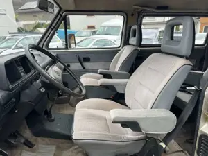 Volkswagen T3 Caravelle T 3 Caravelle GL 1.9 WBX Oldtimer Bild 5