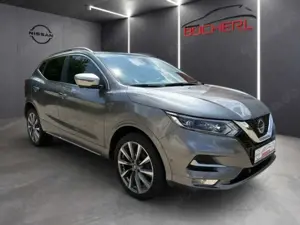 Nissan Qashqai Tekna+, 360°-Kam., PANO, Winterpaket Bild 3