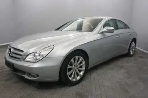 Mercedes-Benz CLS 280 B*AUTOMATIK*BI-XENON*GASUMBAU*COMAND*PDC