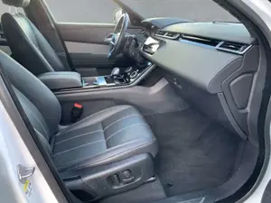 Land Rover Range Rover Velar D300 R-DYNAMIC SE MATRIX-LED Bild 3