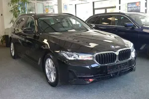 BMW 530 530 d xDrive+STHZ+AHK+Memory+Laser+HUD+Driv Assis+ Bild 1