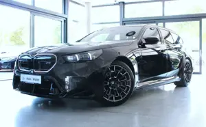 BMW M5 Touring (G99) *A-LED*ACC*AHK*360°*LHZ*Memory