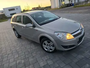Opel Astra Edition