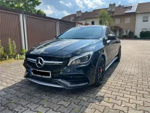 Mercedes-Benz CLA 45 AMG 4Matic Speedshift DCT 7G