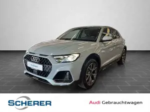 Audi A1 30 TFSI Navi, PDC, SHZ, LED, ACC