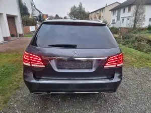 Mercedes-Benz E 350 T CDI DPF 4Matic BlueEFFICIENCY 7G-TRONIC Avantgar