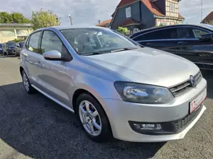 Volkswagen Polo V Style 1,4L 93000 Km Klima 8x bereift Bild 2