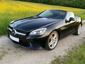 Mercedes-Benz SLC 180 SLC 180 9G AMG Line Top gepflegt 44000km Bild 2