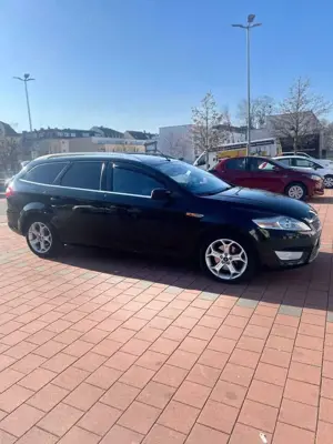 Ford Mondeo 3.0 Turnier V6 ST 220