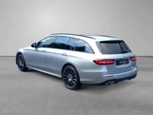 Mercedes-Benz E 400 d 4MATIC T-Modell AMG*Nav*HUD*PDC*LED*360° Bild 4