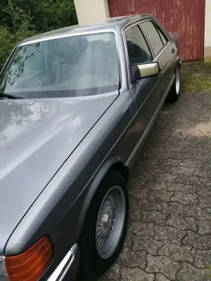 Mercedes-Benz 500 SE