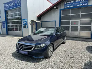 Mercedes-Benz E 220 E 220 d (213.204) NAVI LED AUT KAM PDC SITZHEIZUNG
