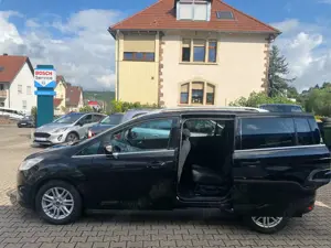 Ford Grand C-Max Titan.*7-Sitze,AHK,Kamera,Winter,City,Park-Paket* Bild 4