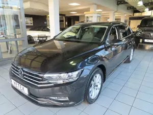Volkswagen Passat Variant Business 2.0 TDI ACC AHK NAVI LED