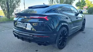 Lamborghini Urus 4.0 V8/23''/Pano/HUD/Anima/360 Bild 4