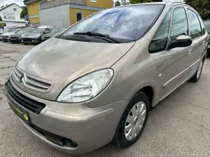 Citroen Xsara Picasso 2.0 16V Exclusive Automatik *Tisch