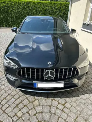 Mercedes-Benz CLA 180 CLA 180 7G-DCT AMG Line