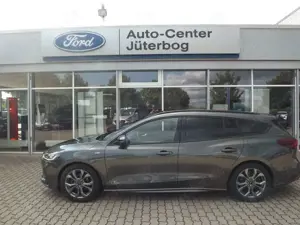 Ford Focus Turnier ST-Line X*PANO*Head-Up*4J.Garantie