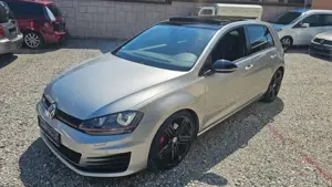 Volkswagen Golf VII Lim. GTI BMT PANO DSG