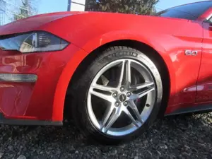 Ford Mustang GT Convertible V8 - 5 Liter mit 10 Gang Automatik Bild 4