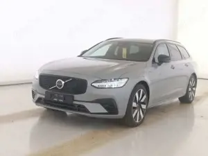 Volvo V90 T6 Plus Dark Plug-In AWD Head-Up Display