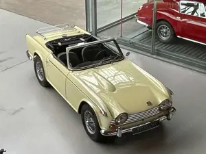 Triumph TR5 TR250 Bild 2