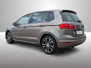 Volkswagen Golf Sportsvan 1.4 TSI DSG LOUNGE NAVI+LED+SHZ+PDC Bild 3