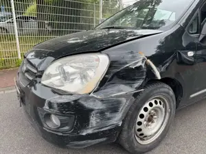 Kia Carens CARRENS/AUTOMATIK/KLIMAAUT/VOLLFAHRBEREIT!!!