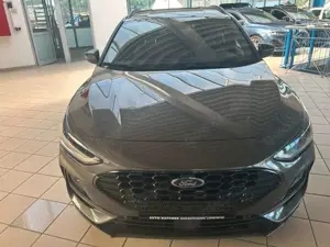 Ford Focus 1,0 EcoBoost Hyb. 114kW ST-Line X Tur AT Bild 2