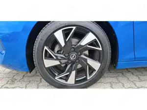 Opel Astra L Lim. 5-trg. 1.2 Elegance SHZ NAVI LED Bild 5