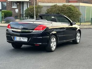 Opel Astra Twin Top 1.6 Cosmo Bild 4