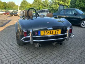 AC Cobra BRA Cobra Replika Bild 3